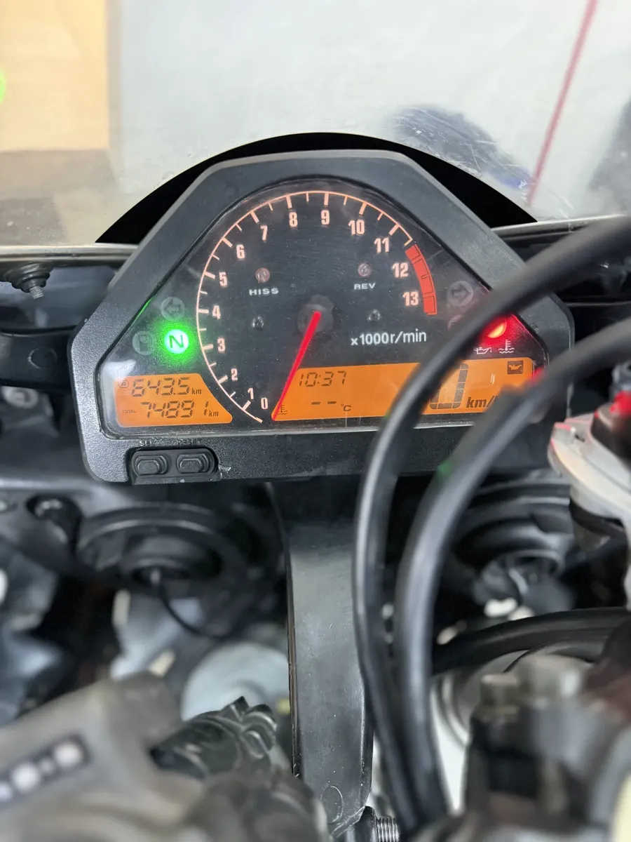 Cbr Fireblade 1000 foto 5