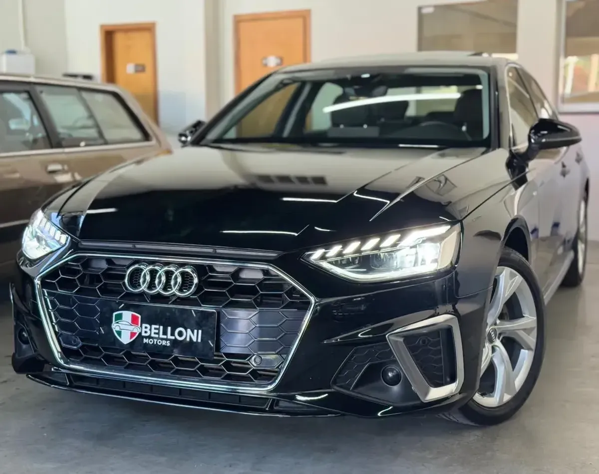 Audi A4 2.0 Prestige Plus Tfsi S-tronic 4p