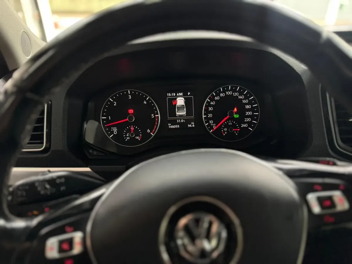 Volkswagen Amarok 3.0 Highline Extreme Cab. Dupla V6 4x4 Aut. 4p foto 12