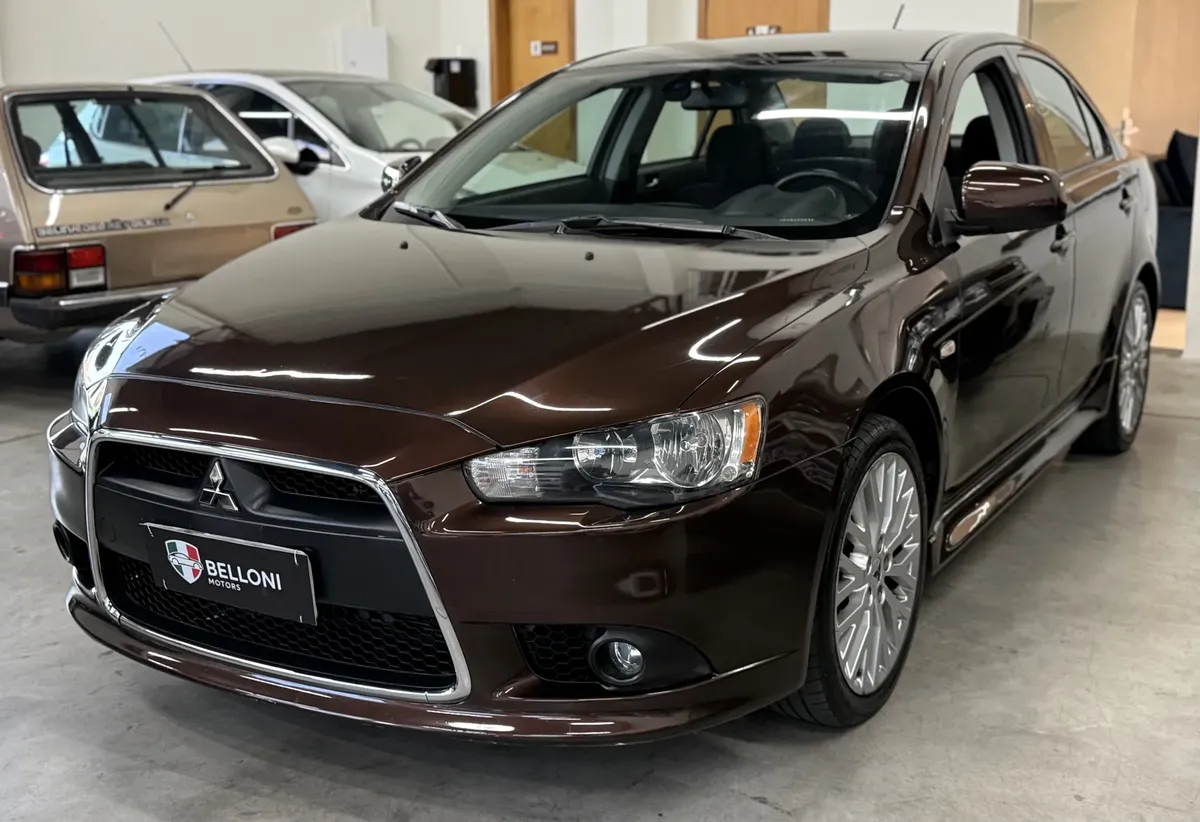 Mitsubishi Lancer 2.0 Cvt 4p foto 3