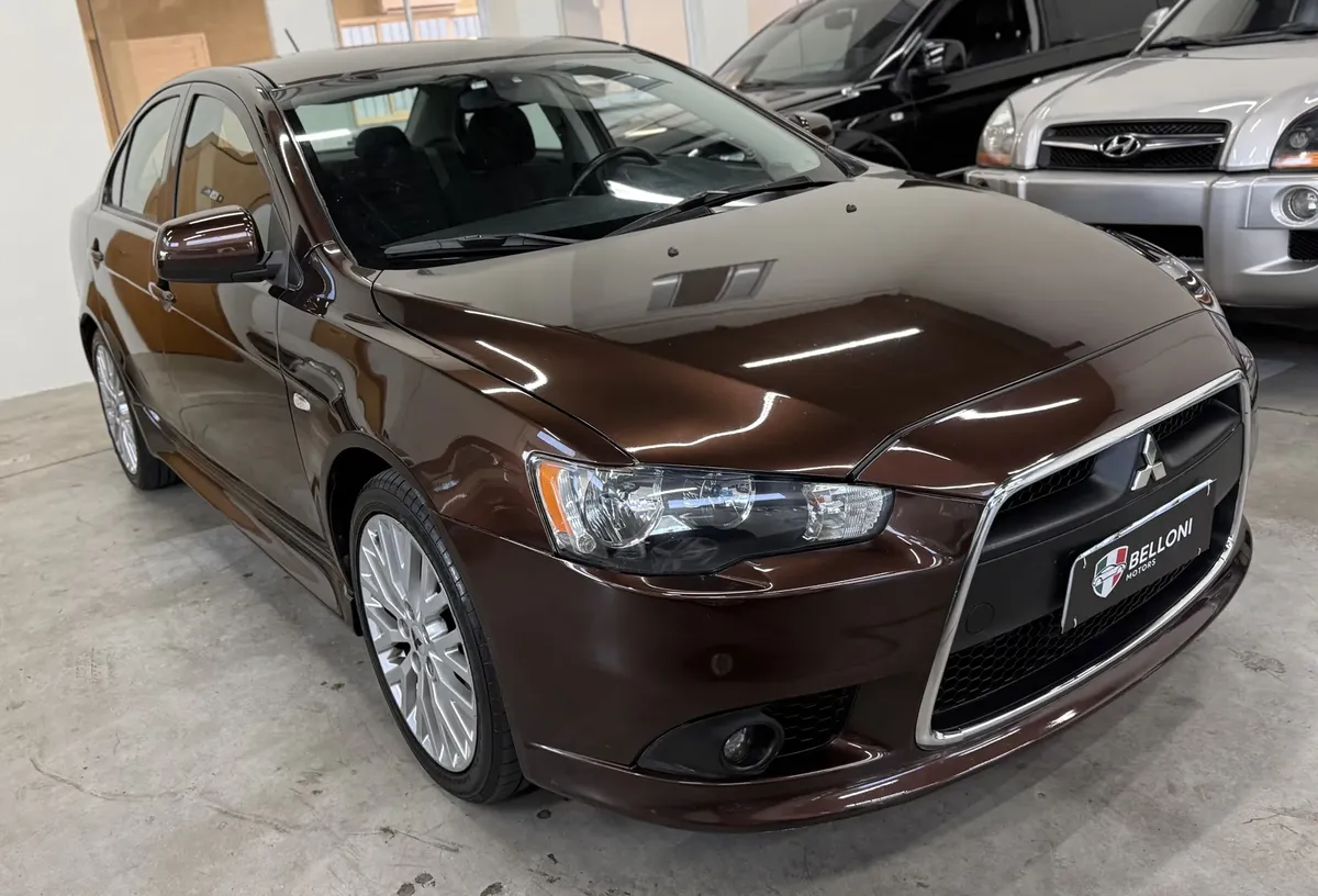 Mitsubishi Lancer 2.0 Cvt 4p foto 4