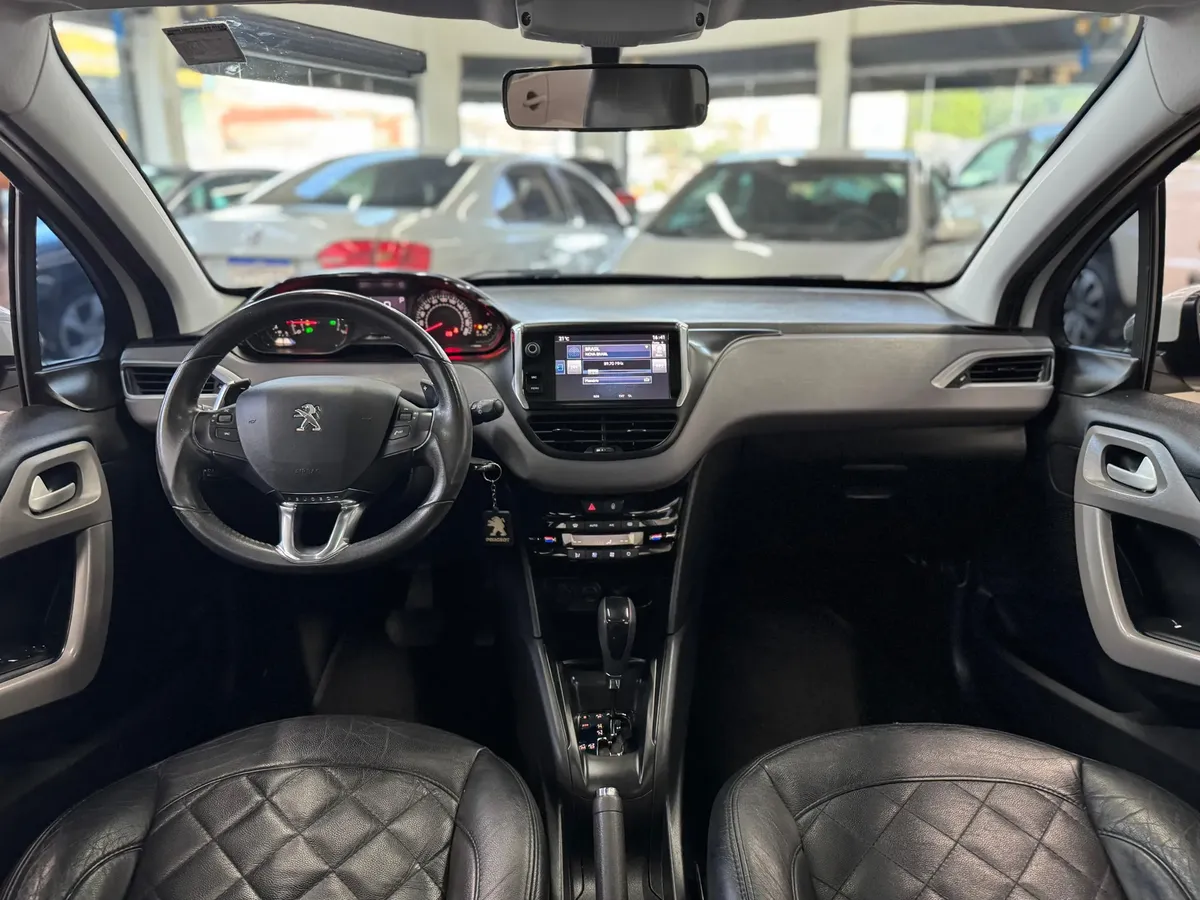 Peugeot 208 1.6 16v Allure Flex Aut. 5p foto 9