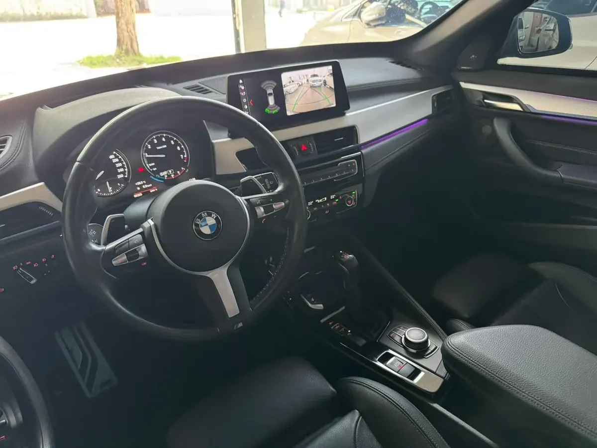 BMW X1 2.0 Sdrive20i M Sport Active Flex 5p foto 9