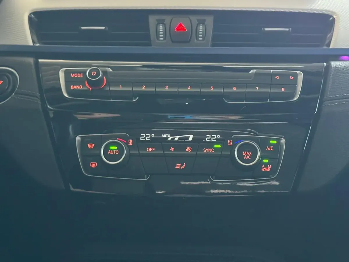 BMW X1 2.0 Sdrive20i M Sport Active Flex 5p foto 13